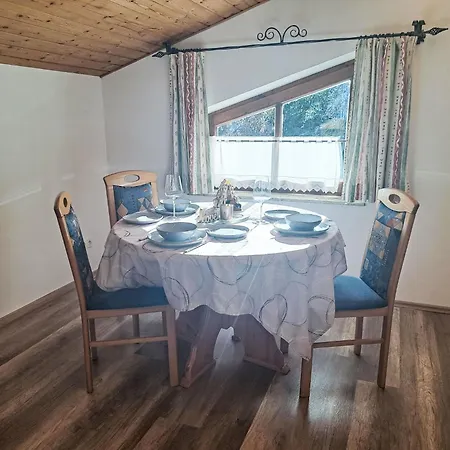 Apartamento Schwarzenegg By Interhome *